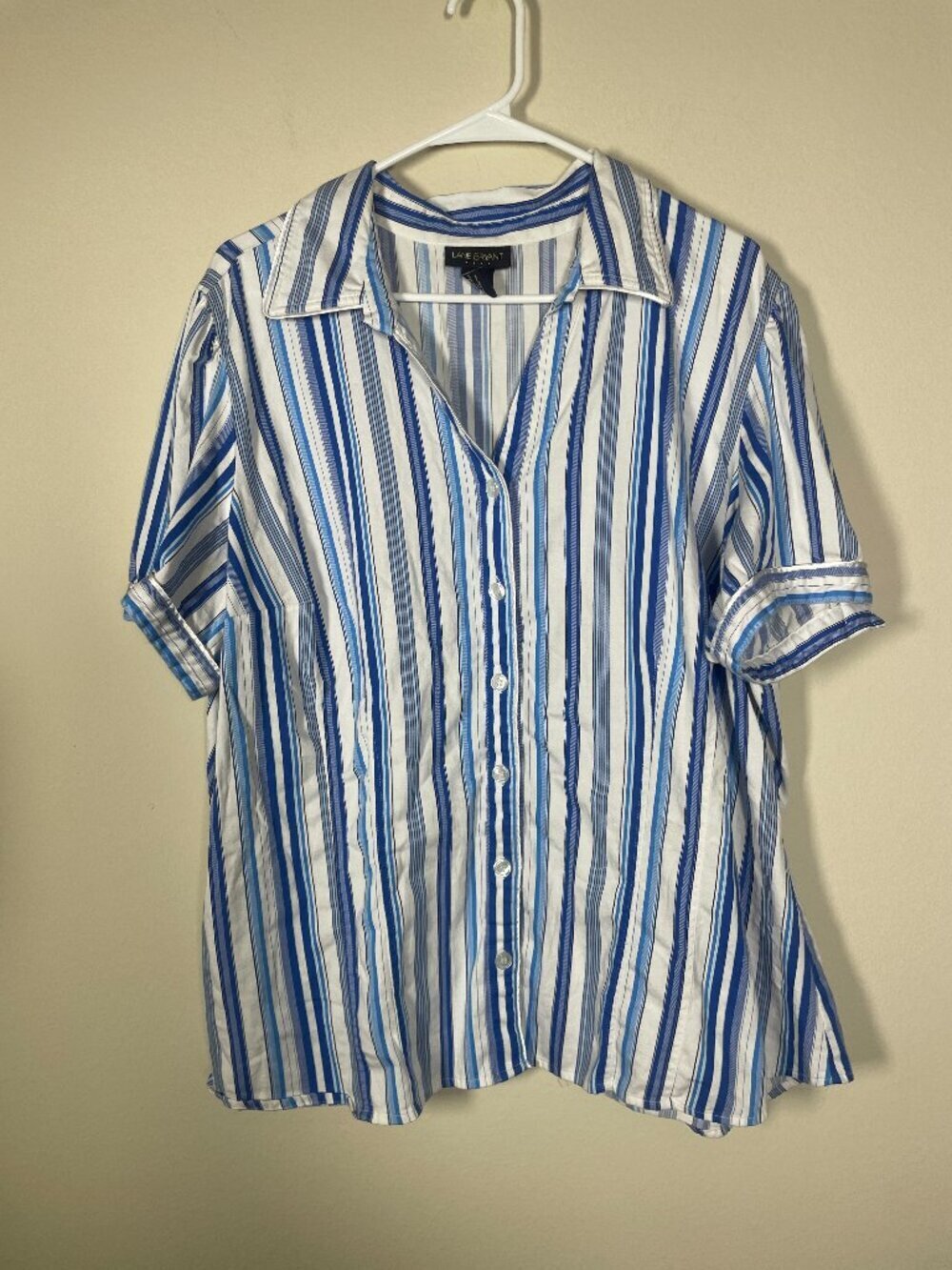 Lane Bryant Women's SS Blue White Stripe Button-Up Shirt Cotton 22/24W!